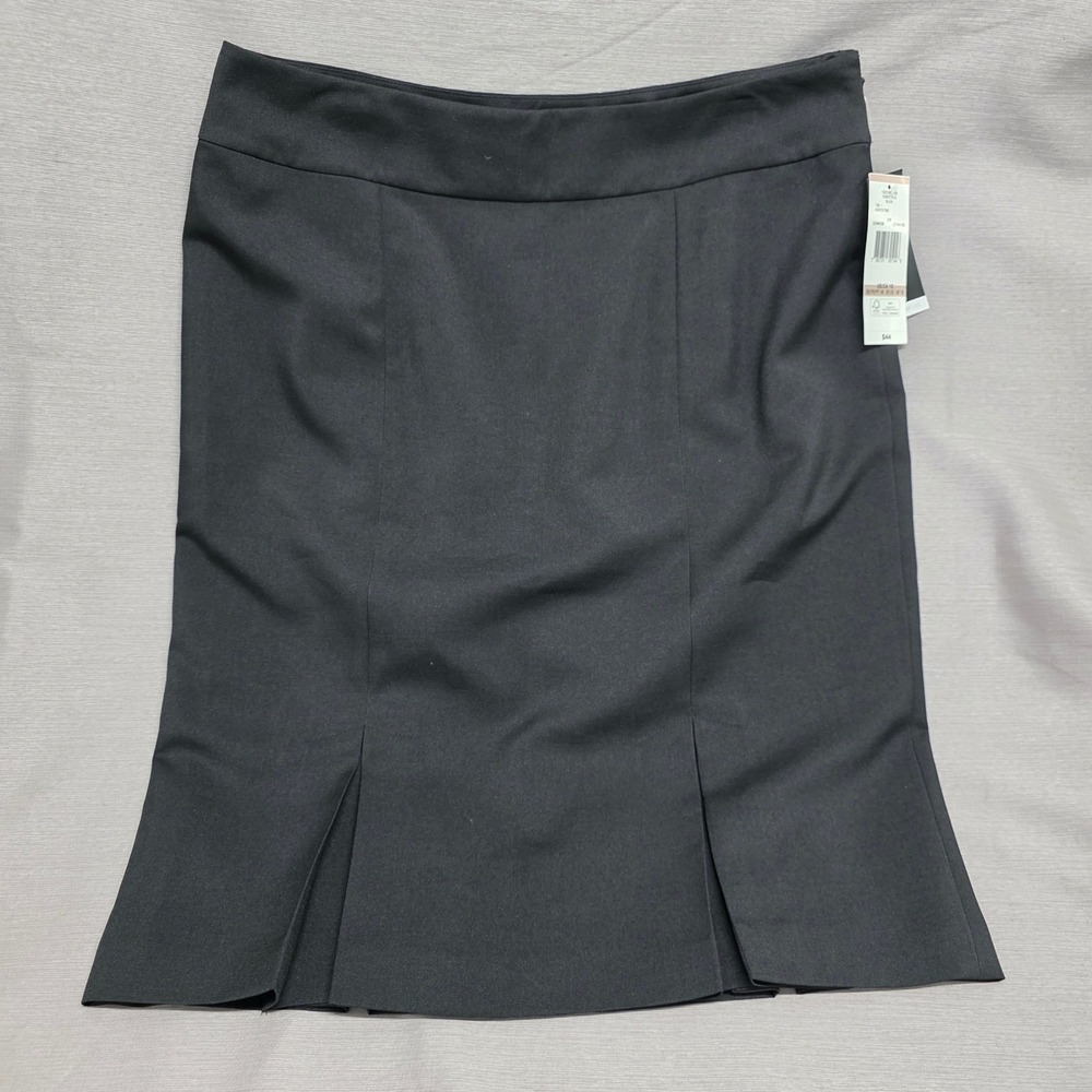 Black Label by Evan-Picone‎ Essentials Black Pleated Hem Skirt Size 12 NWT